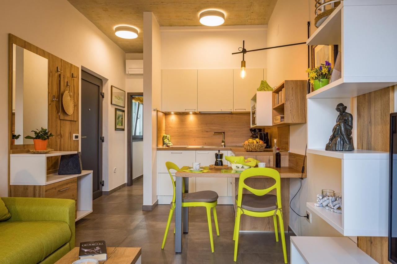 Apartments Bijou With Big Private Garden Near Umag Vilanija Экстерьер фото